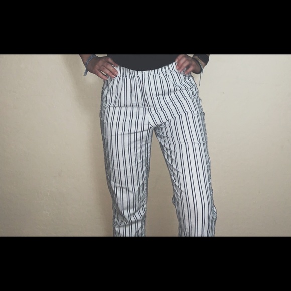 🦋SOLD🦋 - Picture 2 of 5